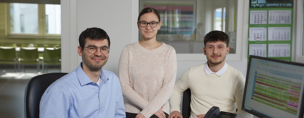 Alpensped Auszubildende im Büro